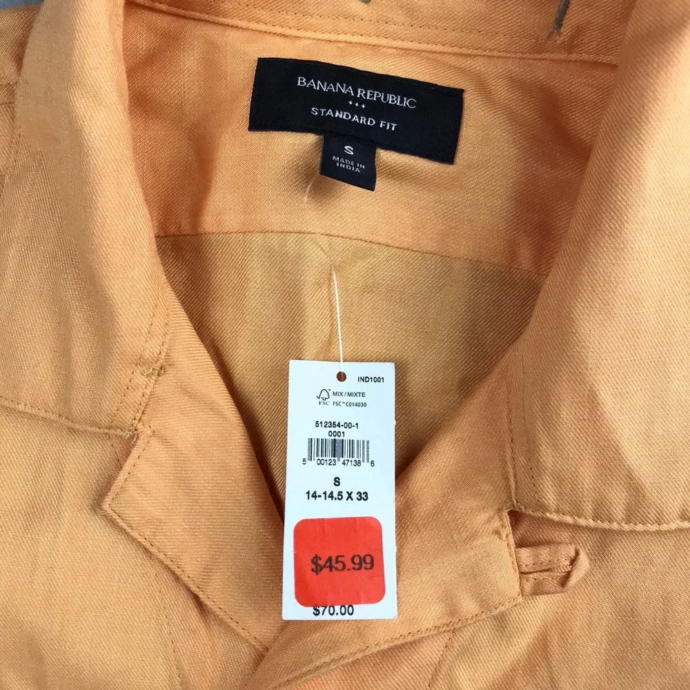 Banana Republic Button Up Shirt Mens S Orange Standard Fit Short Sleeve NEW